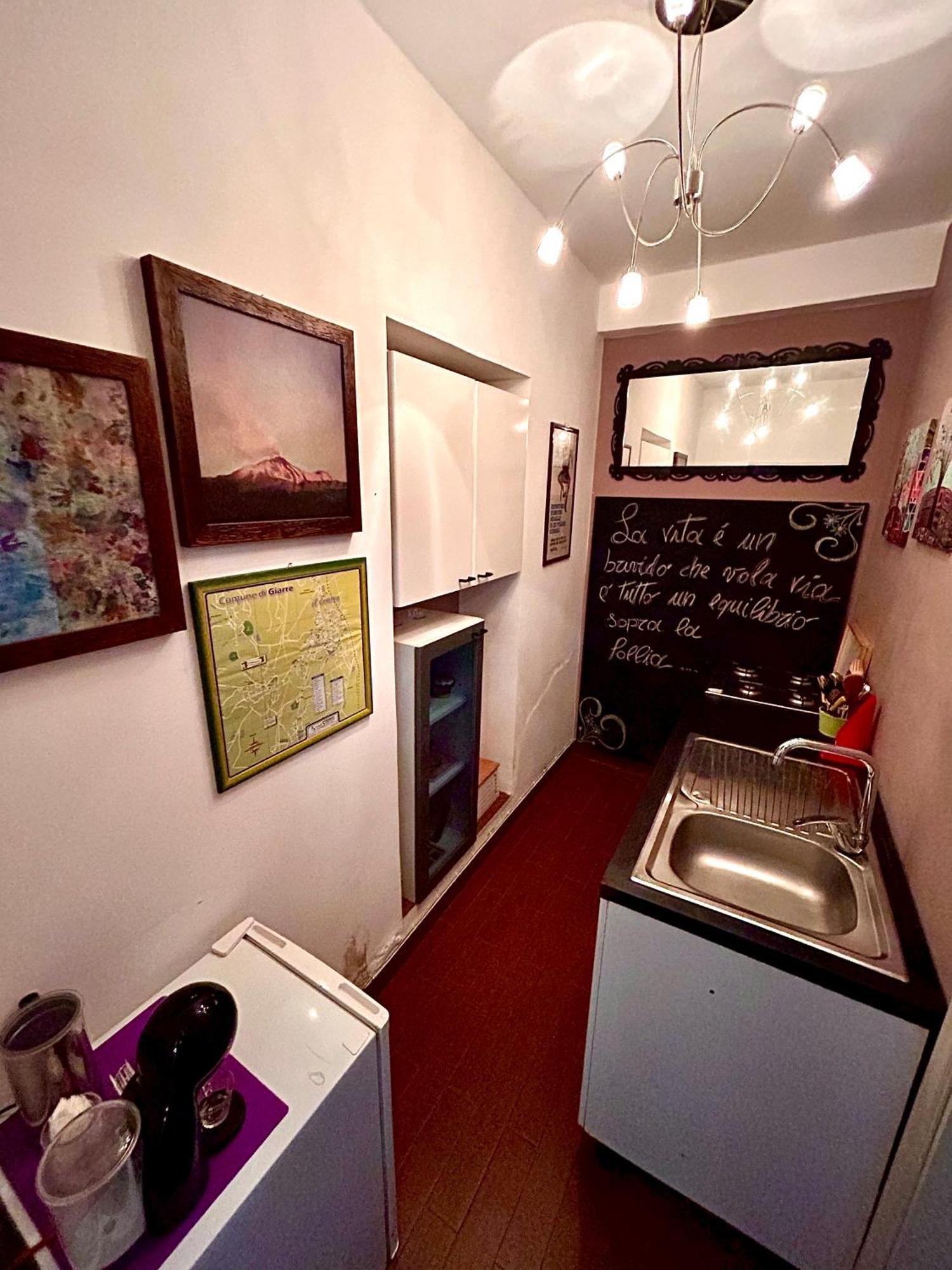 Moni Rooms Giarre Exterior foto