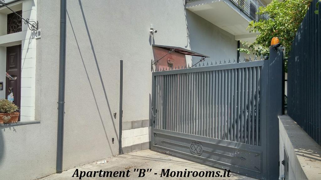 Moni Rooms Giarre Exterior foto