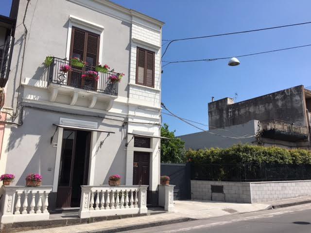 Moni Rooms Giarre Exterior foto