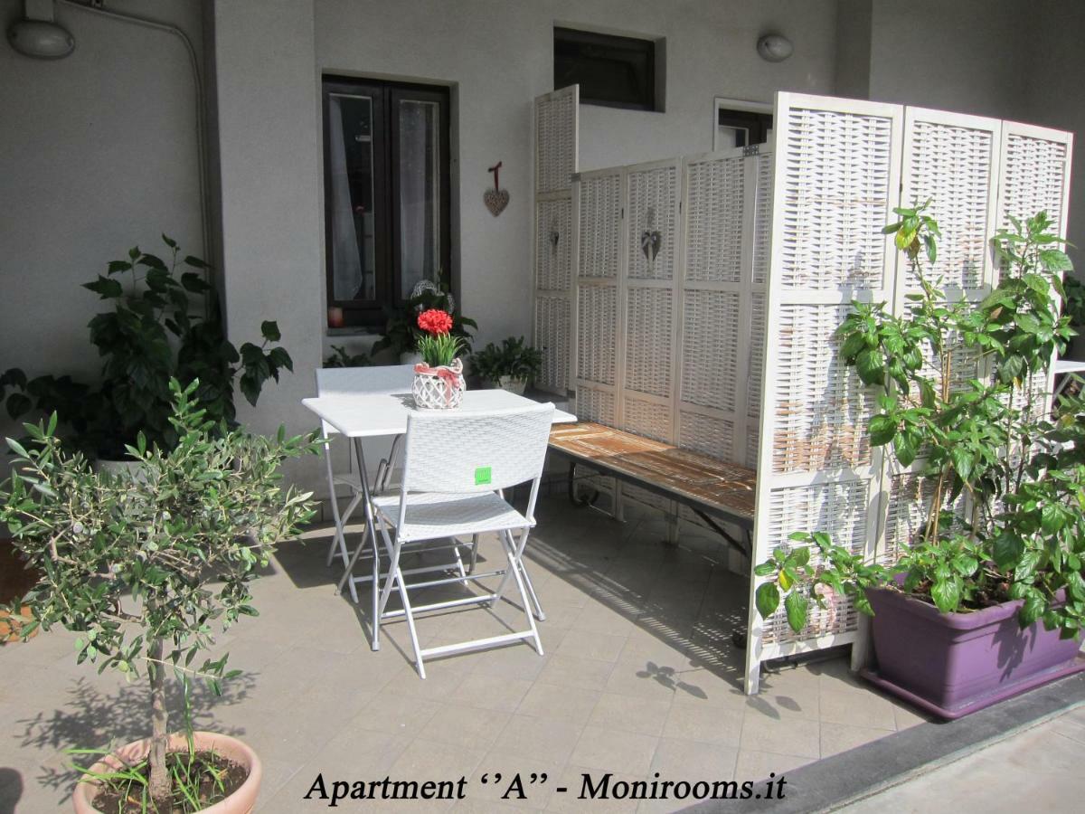 Moni Rooms Giarre Exterior foto