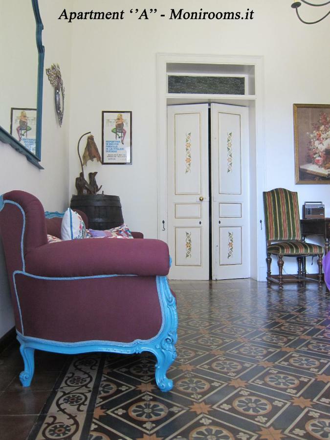 Moni Rooms Giarre Exterior foto