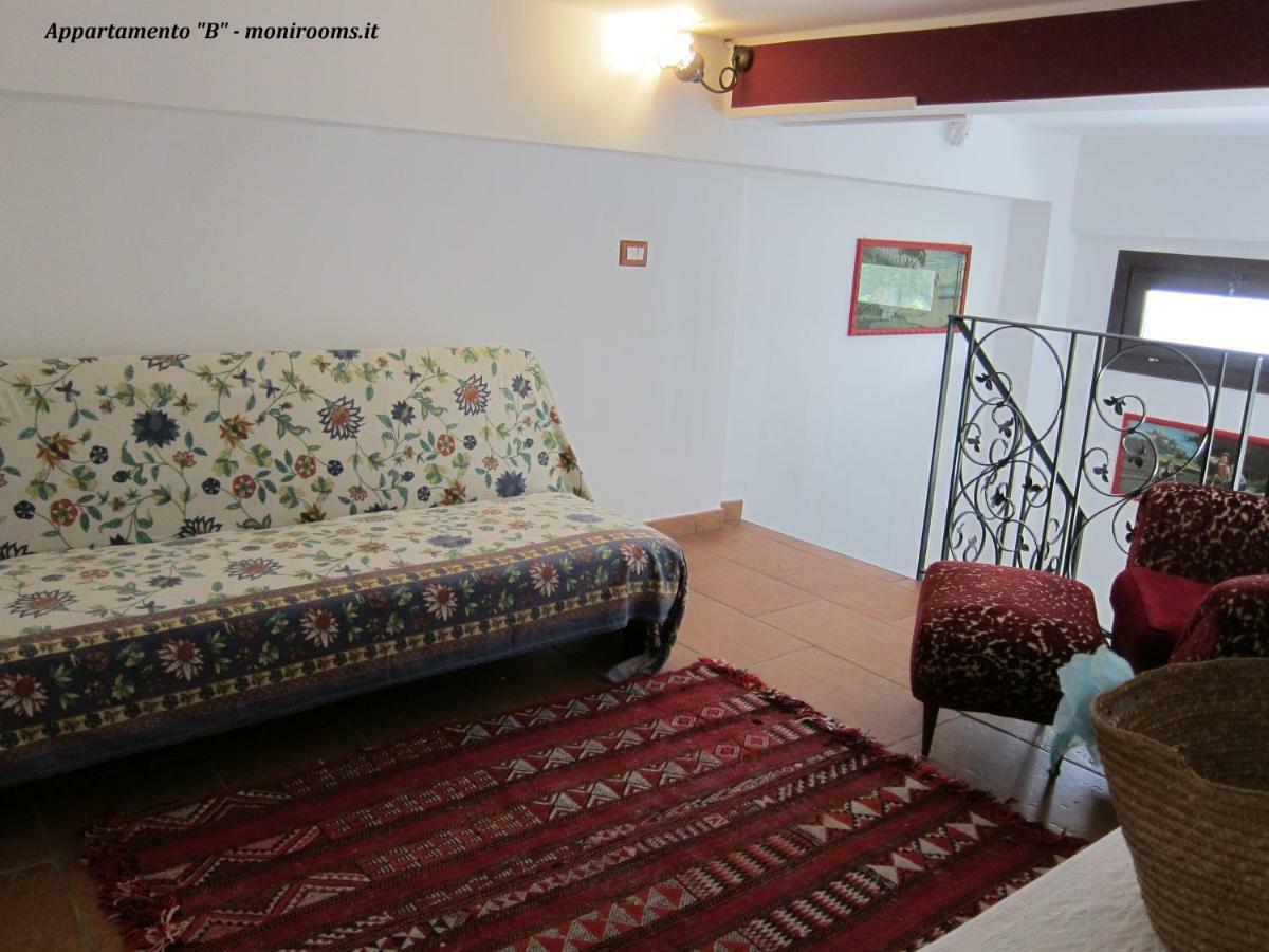 Moni Rooms Giarre Exterior foto