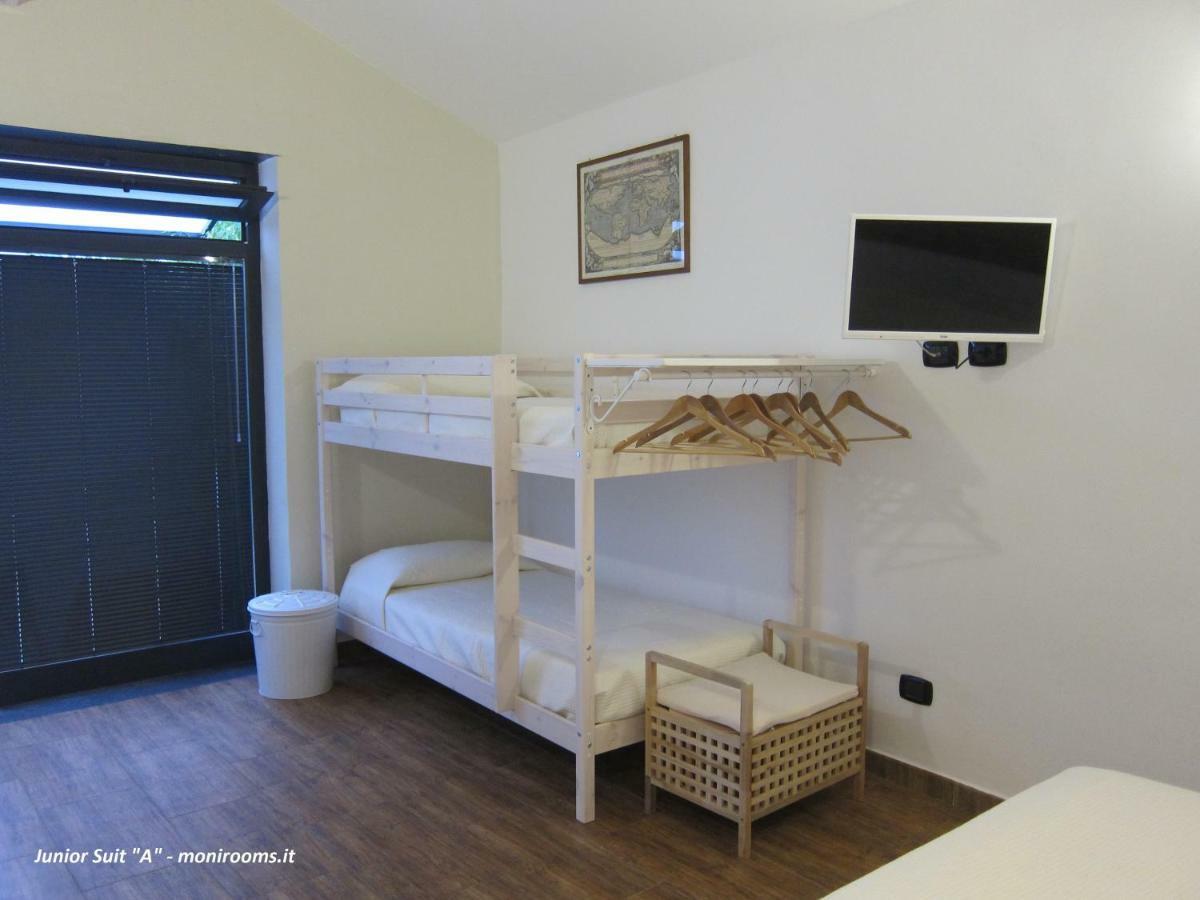 Moni Rooms Giarre Exterior foto