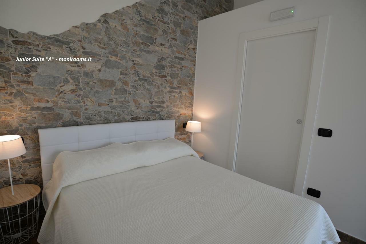 Moni Rooms Giarre Exterior foto