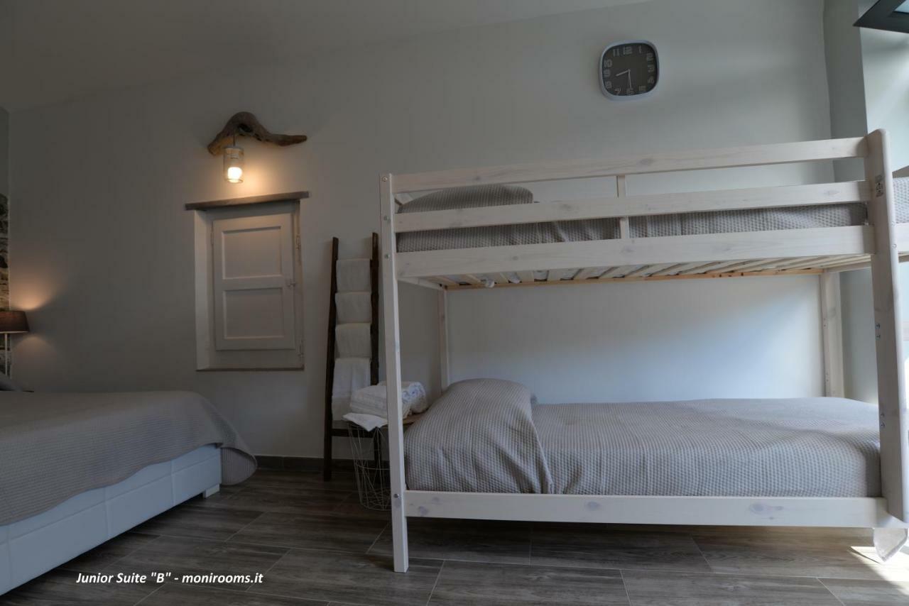 Moni Rooms Giarre Exterior foto