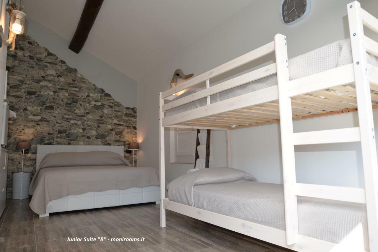 Moni Rooms Giarre Exterior foto